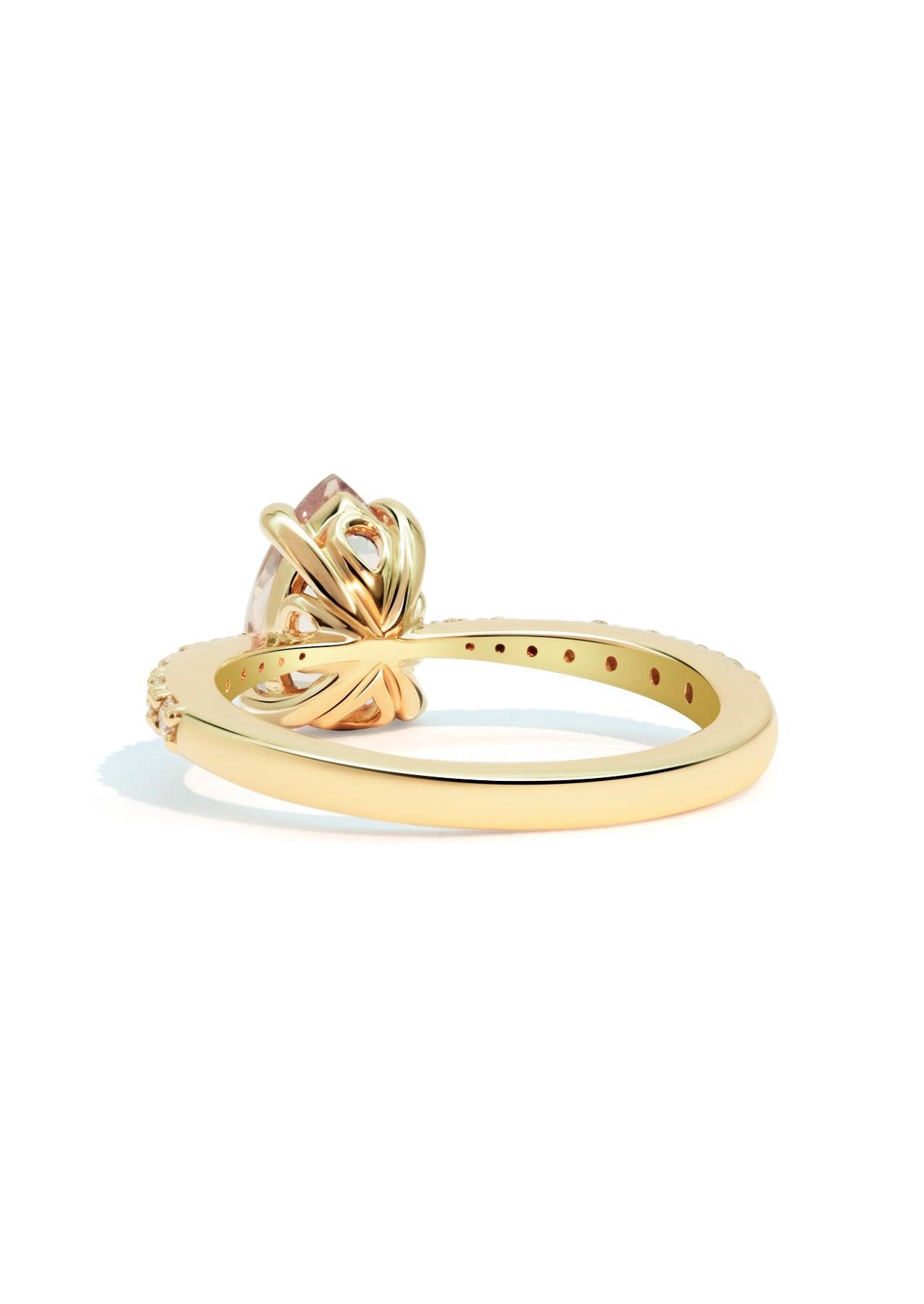 The Celine 1.05ct Morganite Ring