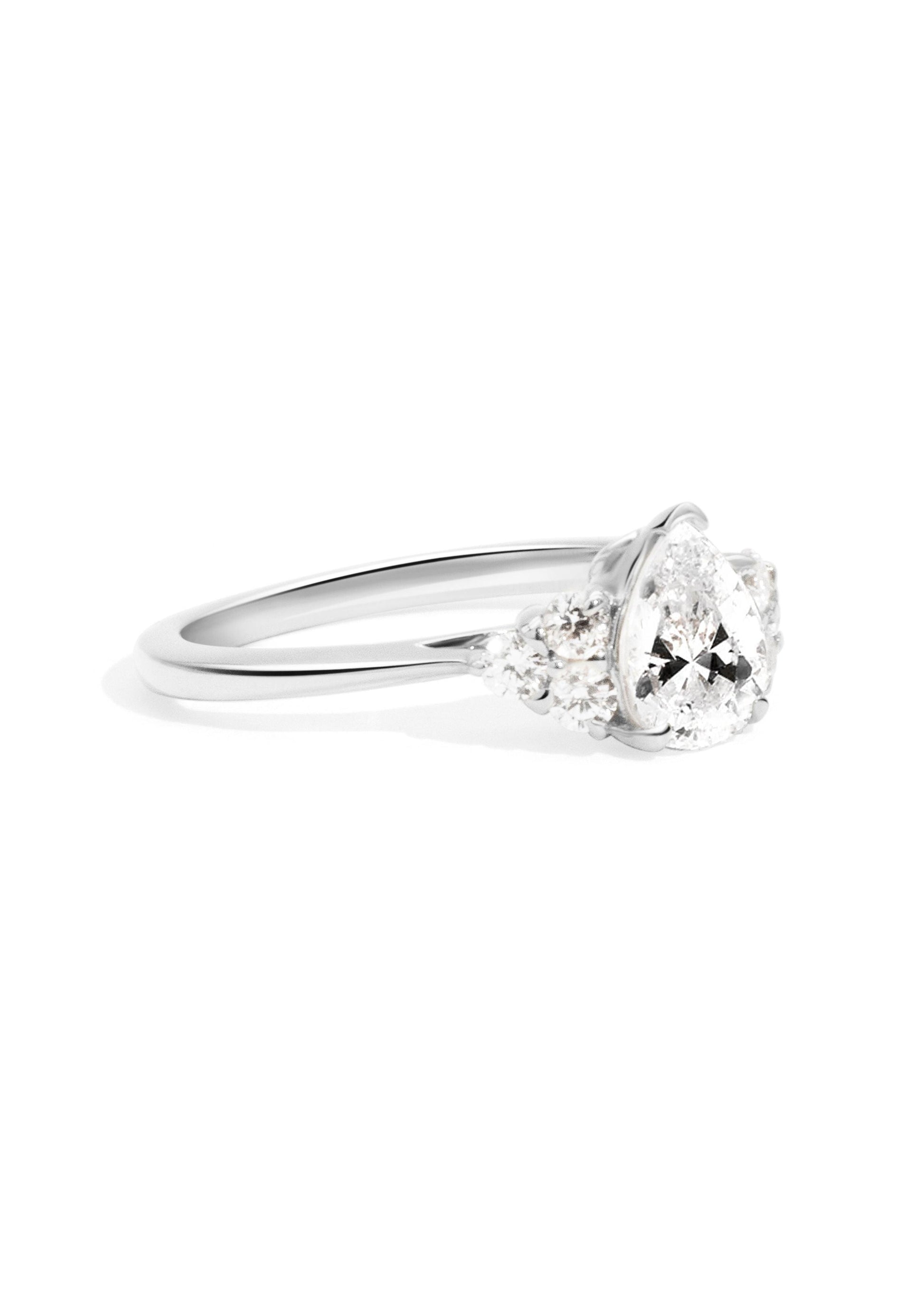 The Ivy White Gold Cultured Diamond Ring - Molten Store