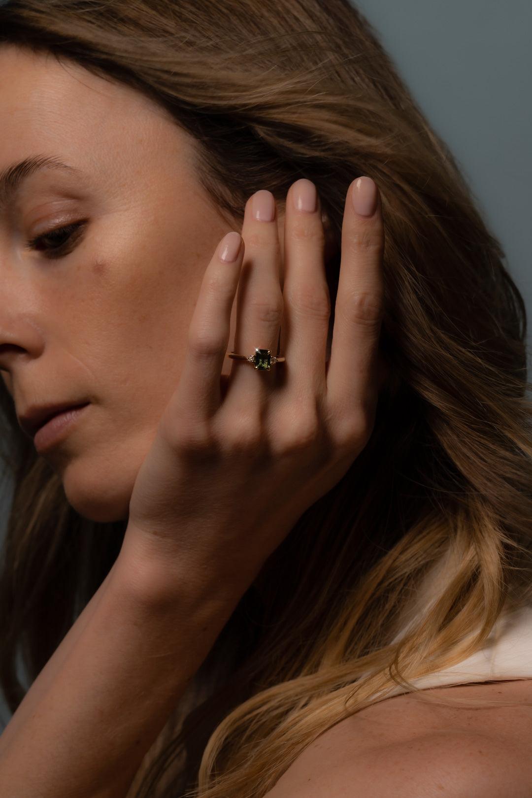 The Ada Ring with Emerald Green Sapphire design detail