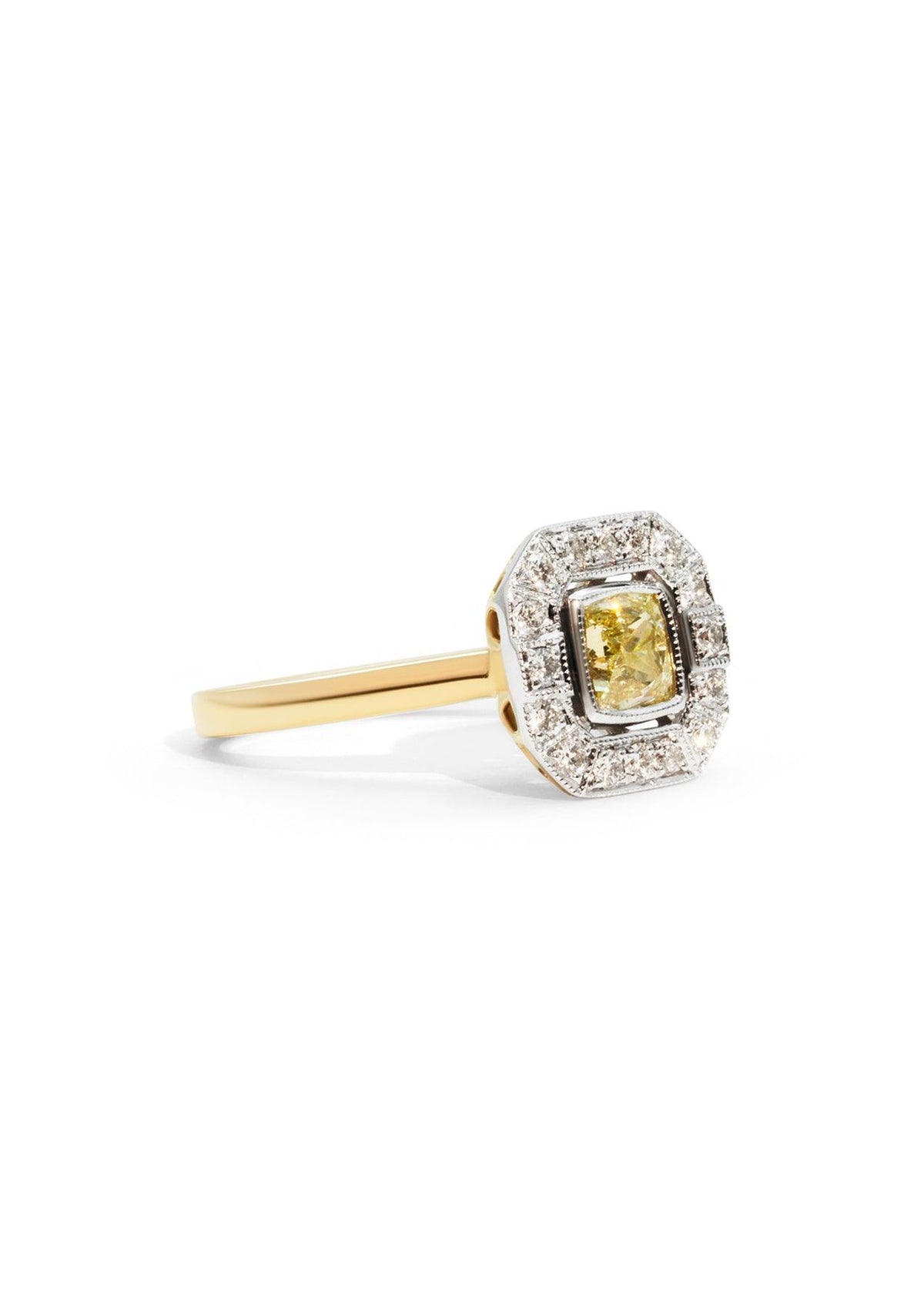 The Eleadora Ring with Cushion Cut Yellow Diamond design detail