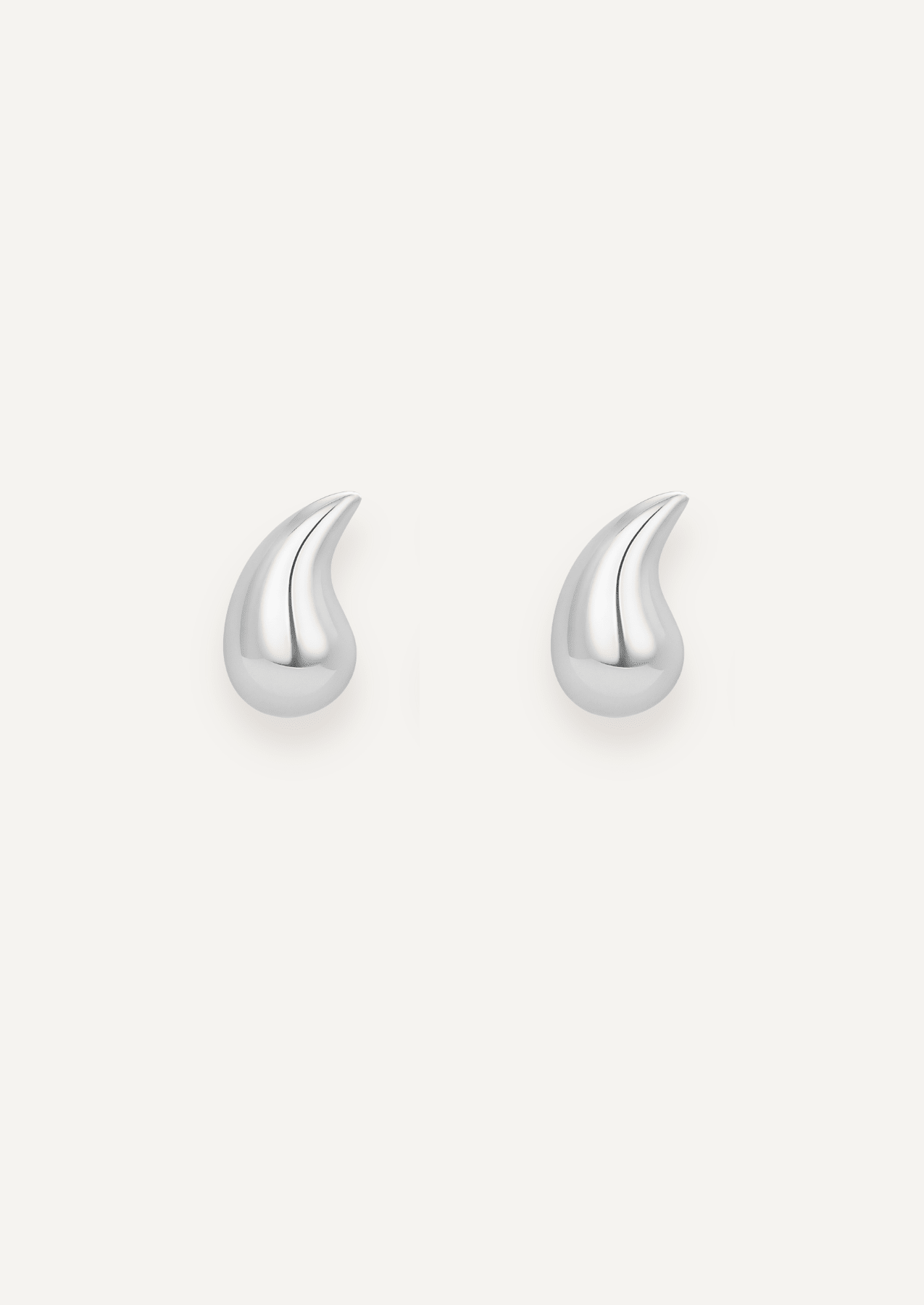 The Sola Sterling Silver Stud Earrings - Molten Store