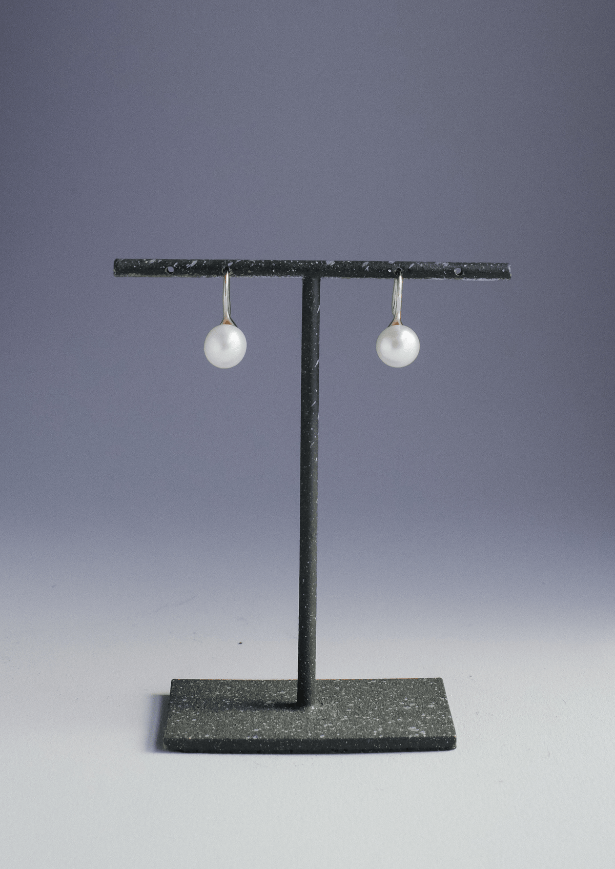 The Still Sterling Silver Pearl Earrings - Molten Store