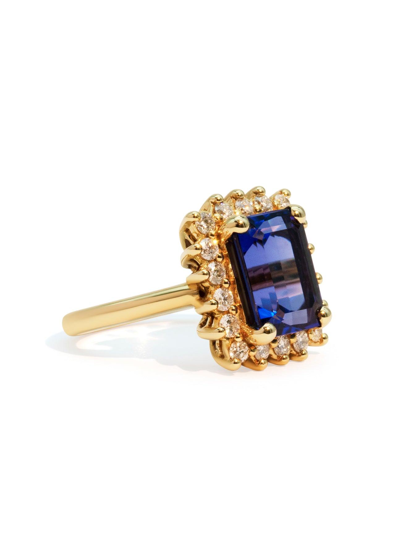 The Luna 6.92ct Purple Tanzanite Ring