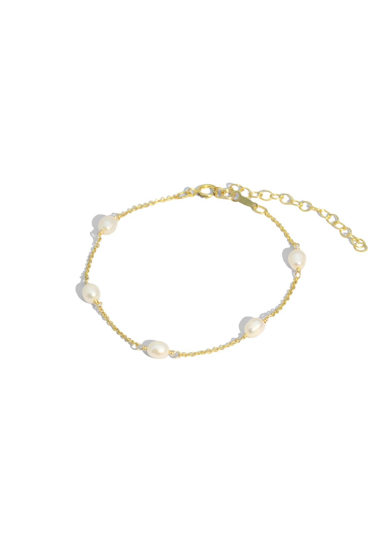 The Lorelai Gold & Pearl Bracelet