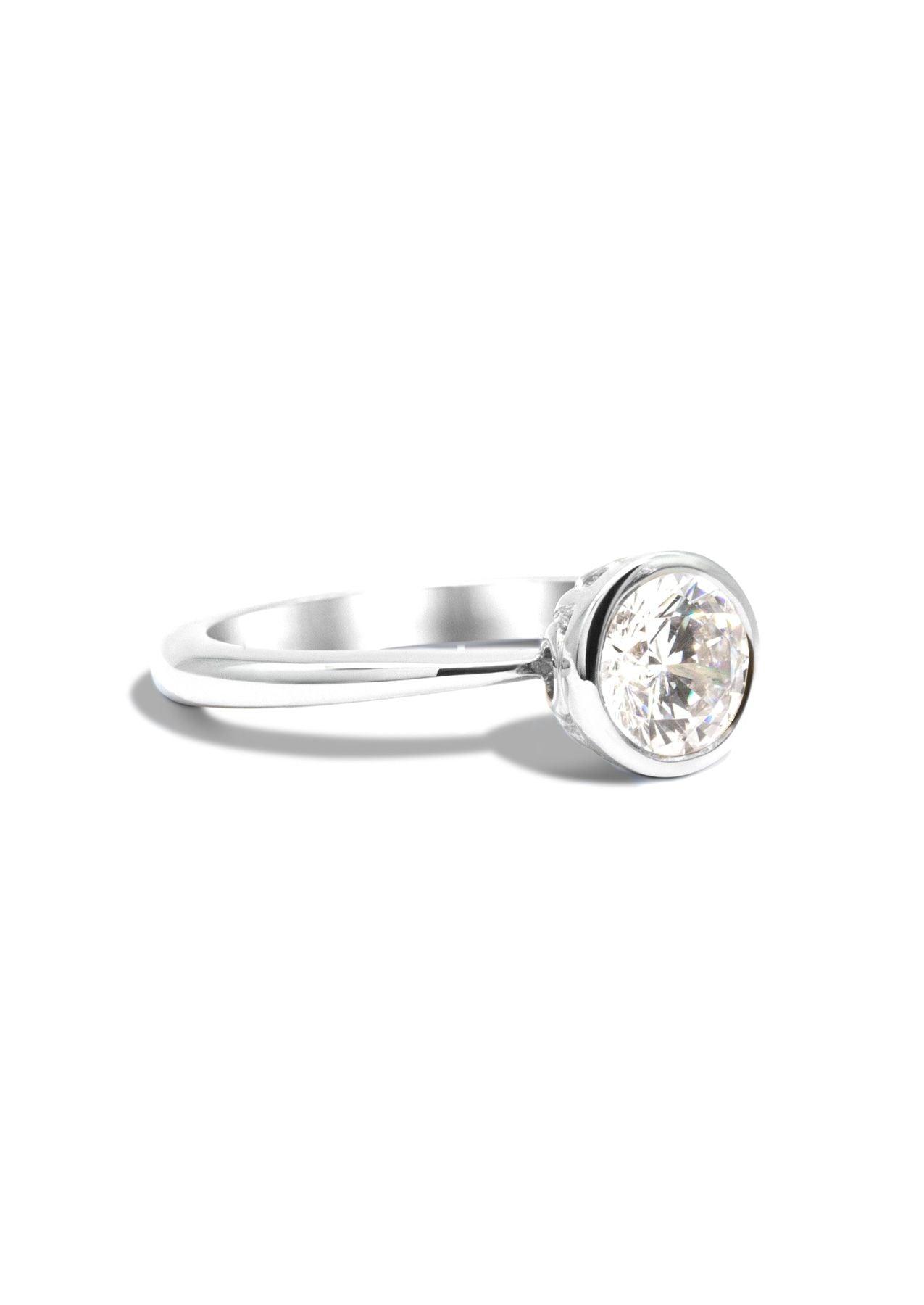 The Isabel White Gold Cultured Diamond Ring - Molten Store