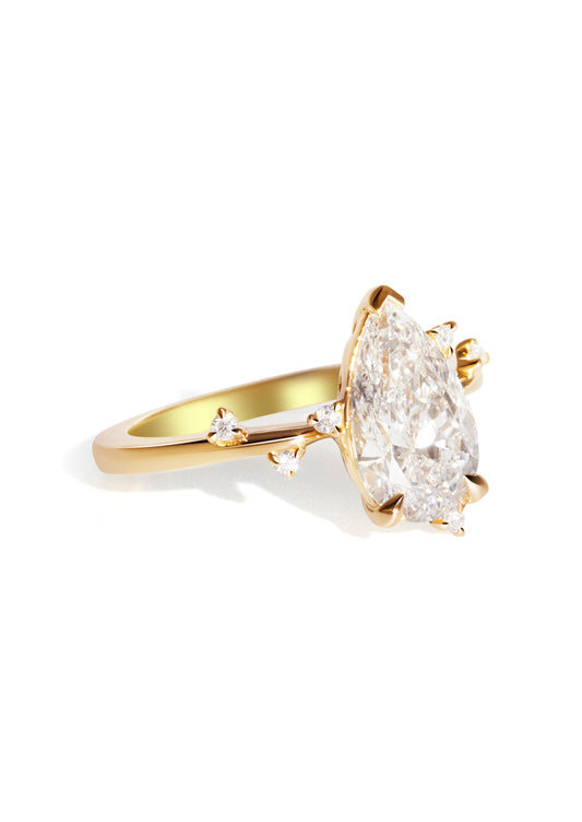 The Juniper Ring with 2.19ct Pear Cultured Diamond