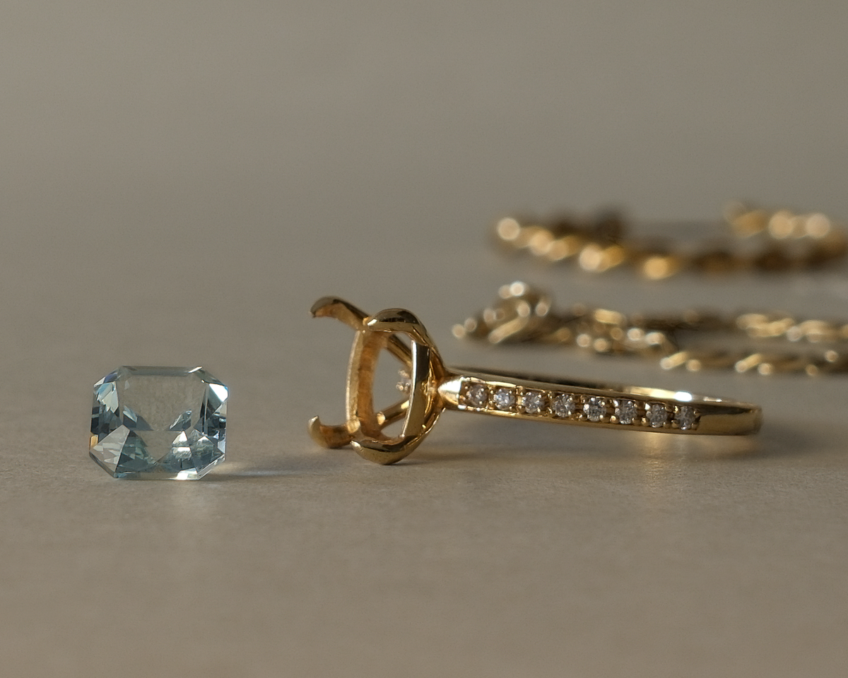 Existing jewellery considered as the beginning of a new bespoke direction