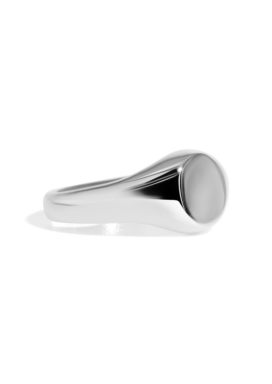 The Echo Platinum Signet Ring