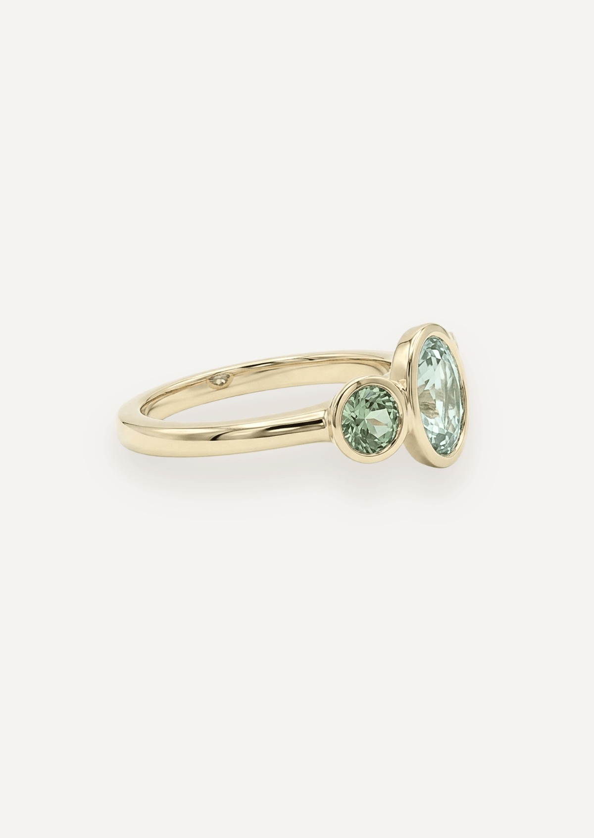 The Beatrice Ring with Oval Sapphire (2.95ct TCW) - Molten Store