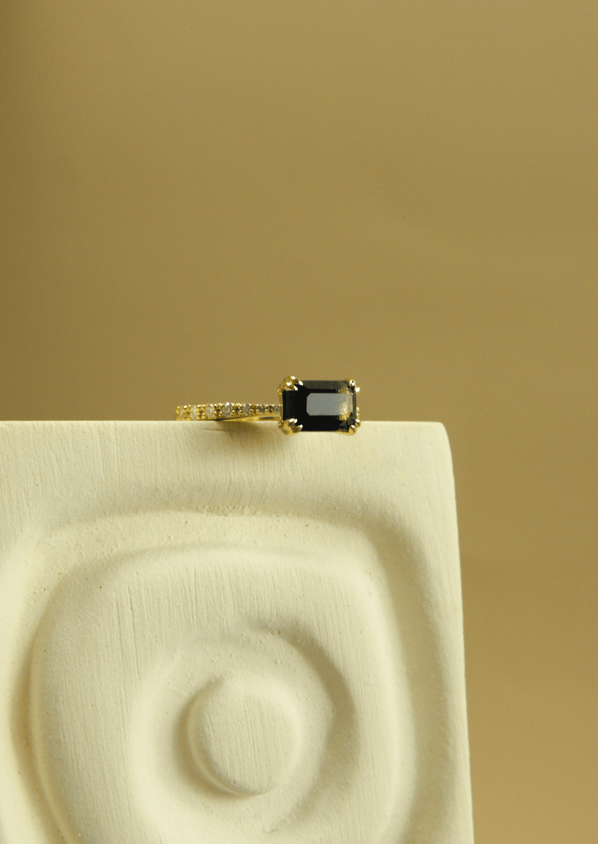 The Celine 18ct Yellow Gold Ring with 2.16ct Emerald Cut Parti Sapphire - Molten Store