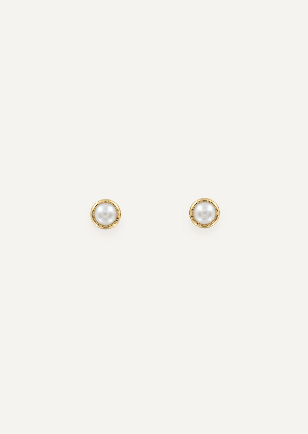 The Delphine Bezel Stud Earrings in Pearl - Molten Store