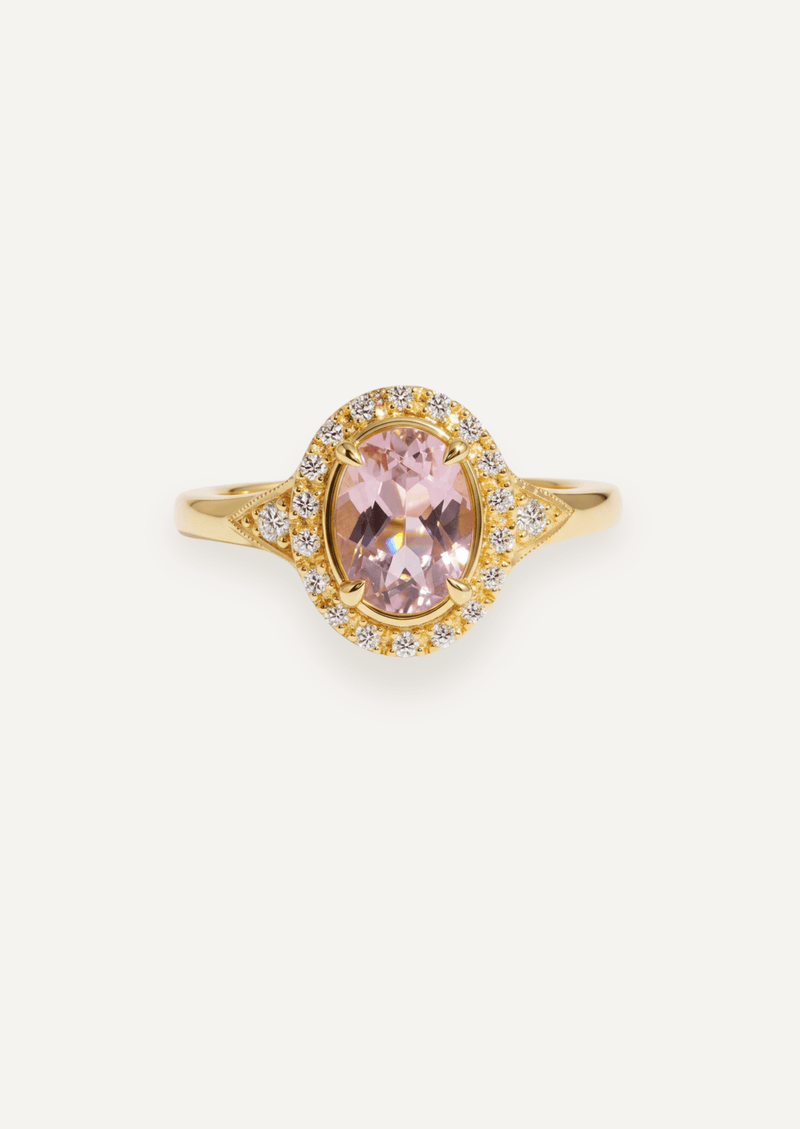 The Eliza Ring with Oval Cut Morganite