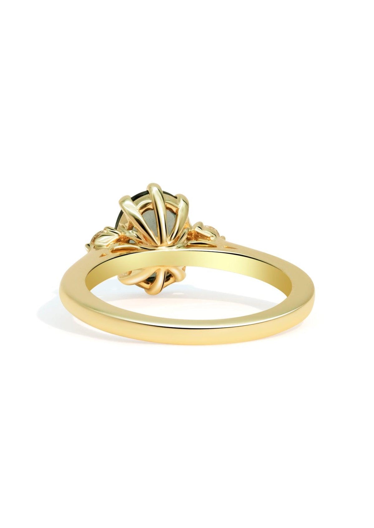 The Esme Ring with 1.76ct Oval Sapphire - Molten Store