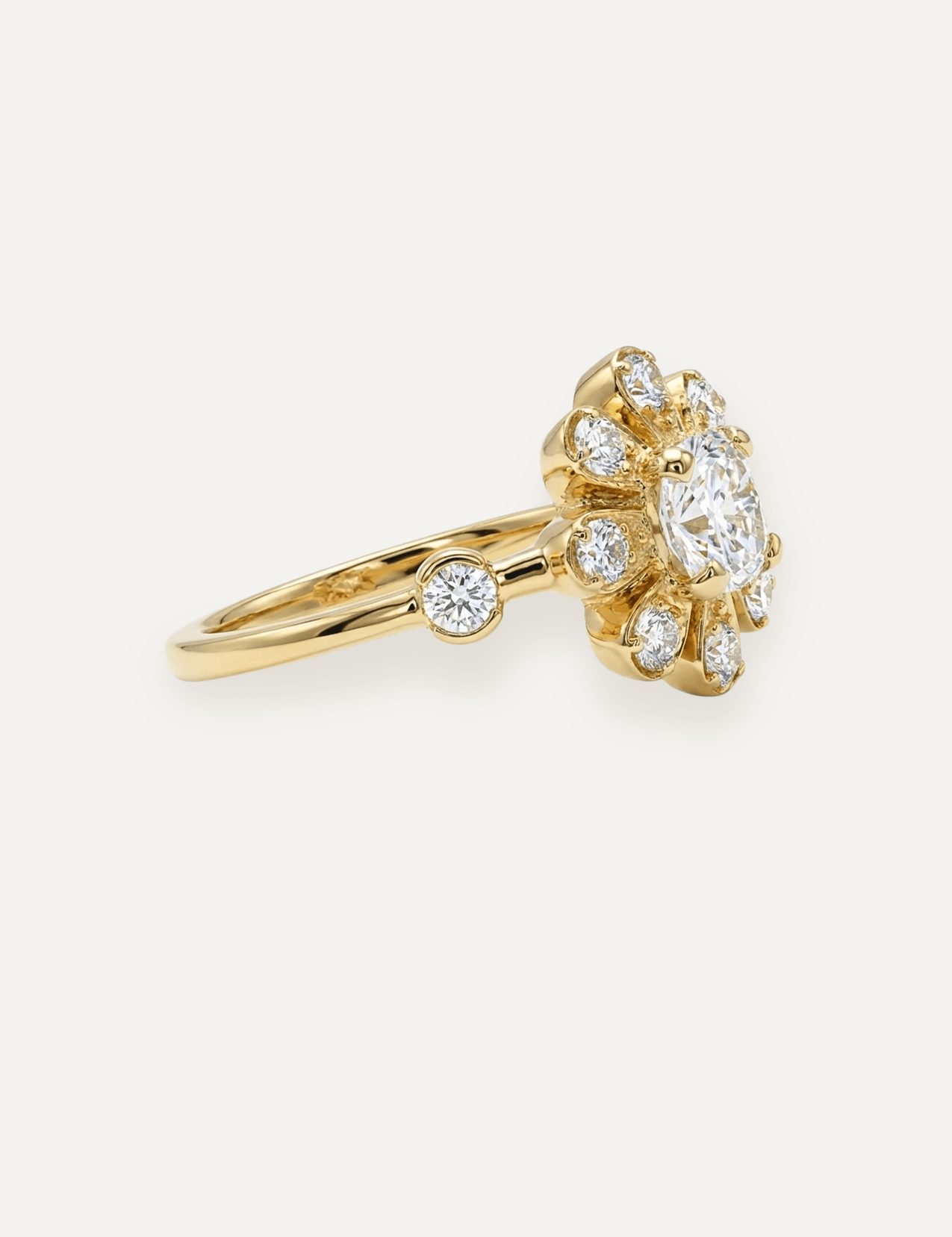 The Flora Halo Ring - Molten Store