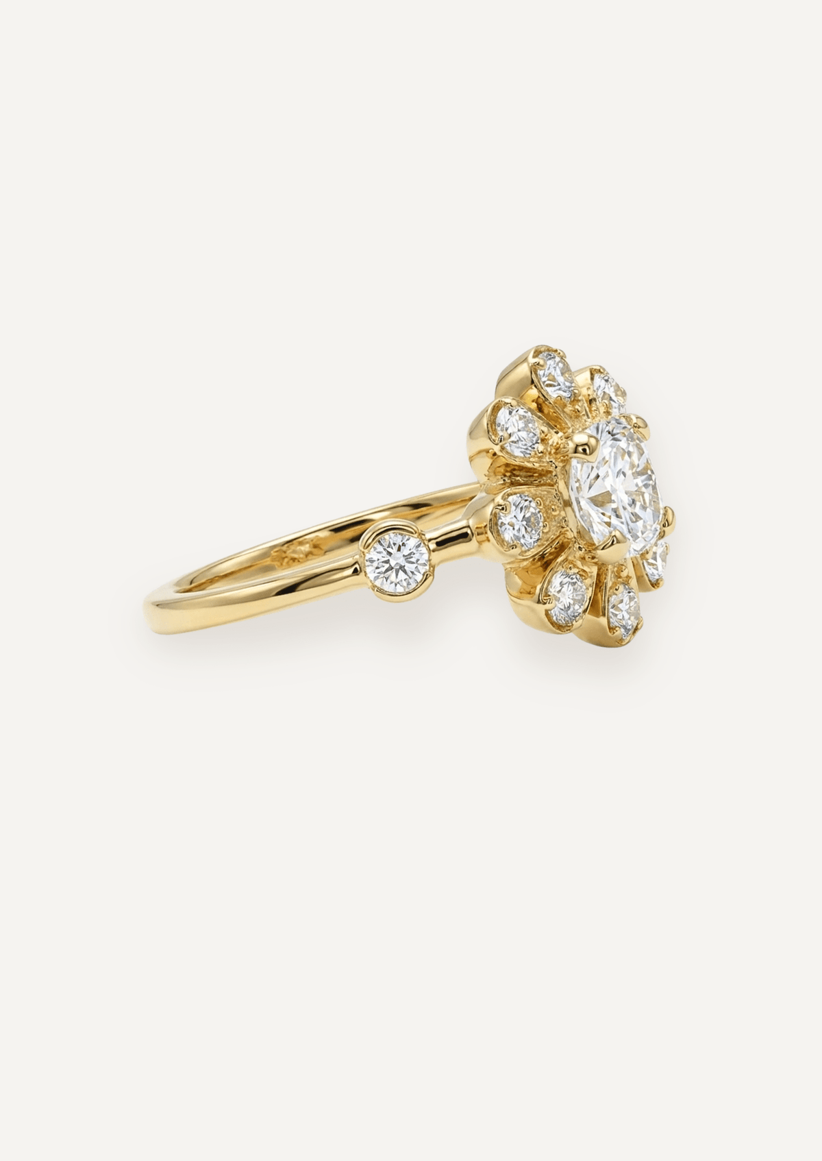 The Flora Halo Ring - Molten Store