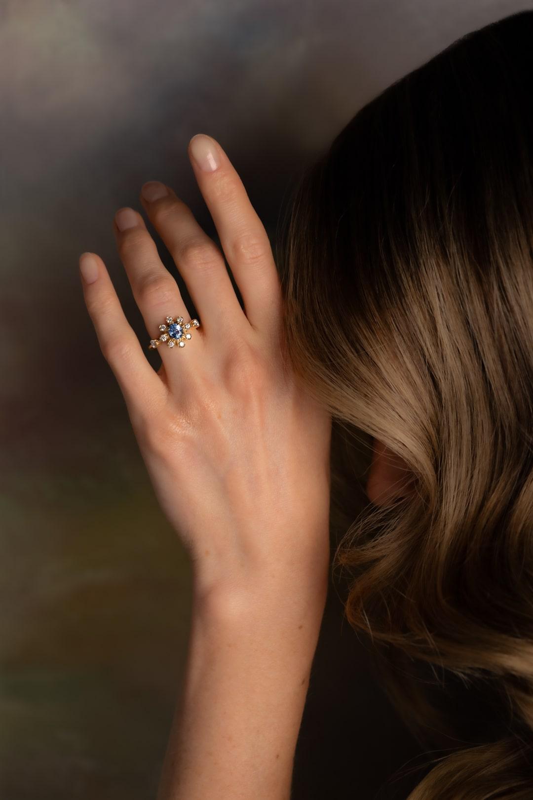 The Flora Ring with Oval Ceylon Sapphire design detail
