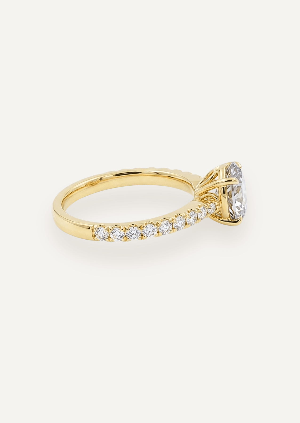 The Genevieve Ring with 1.33ct Oval Cut Lilac Spinel (1.73ct TCW) - Molten Store