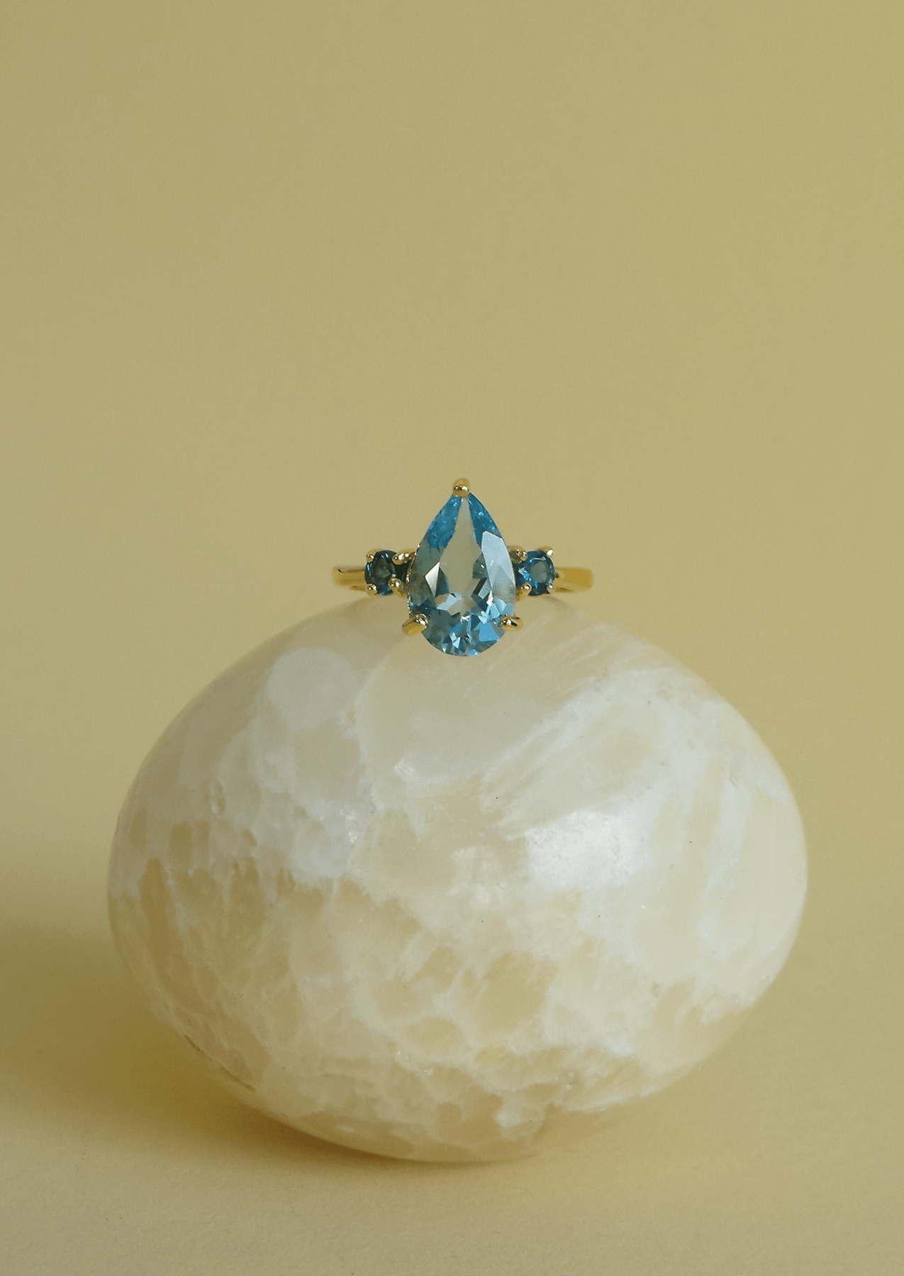 The Grandé Paradiso Topaz 18ct Gold Vermeil Ring - Molten Store