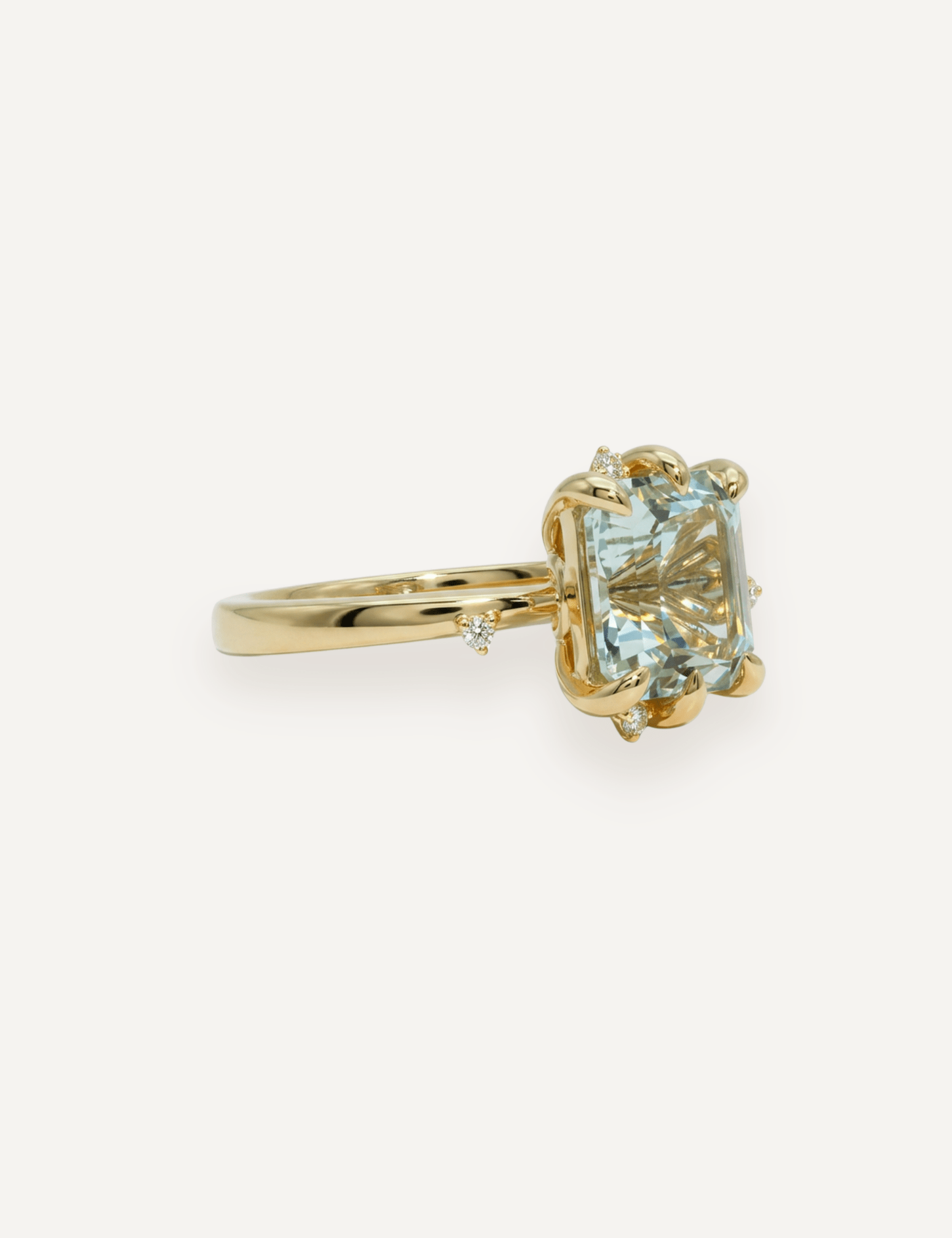 The Juniper Ring with 2.4ct Emerald Aquamarine - Molten Store
