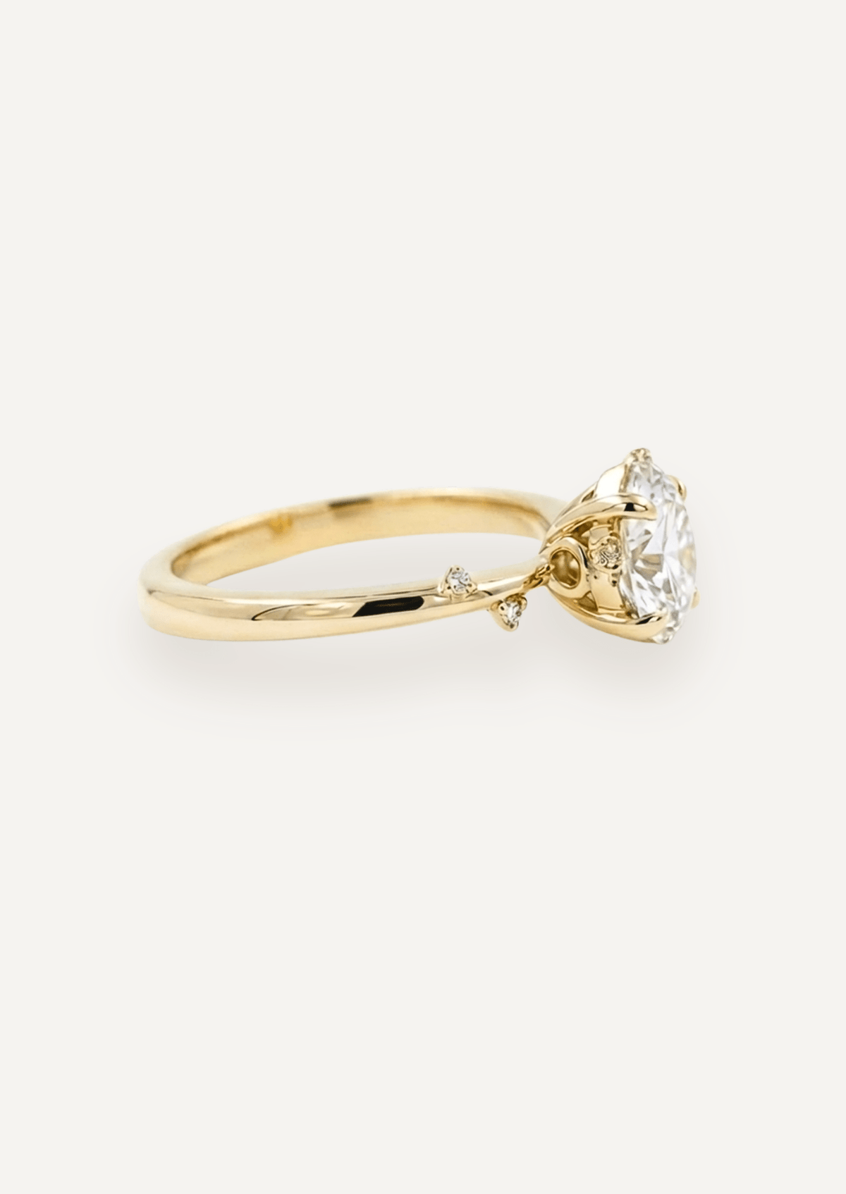 The Juniper Solitaire Ring - Molten Store
