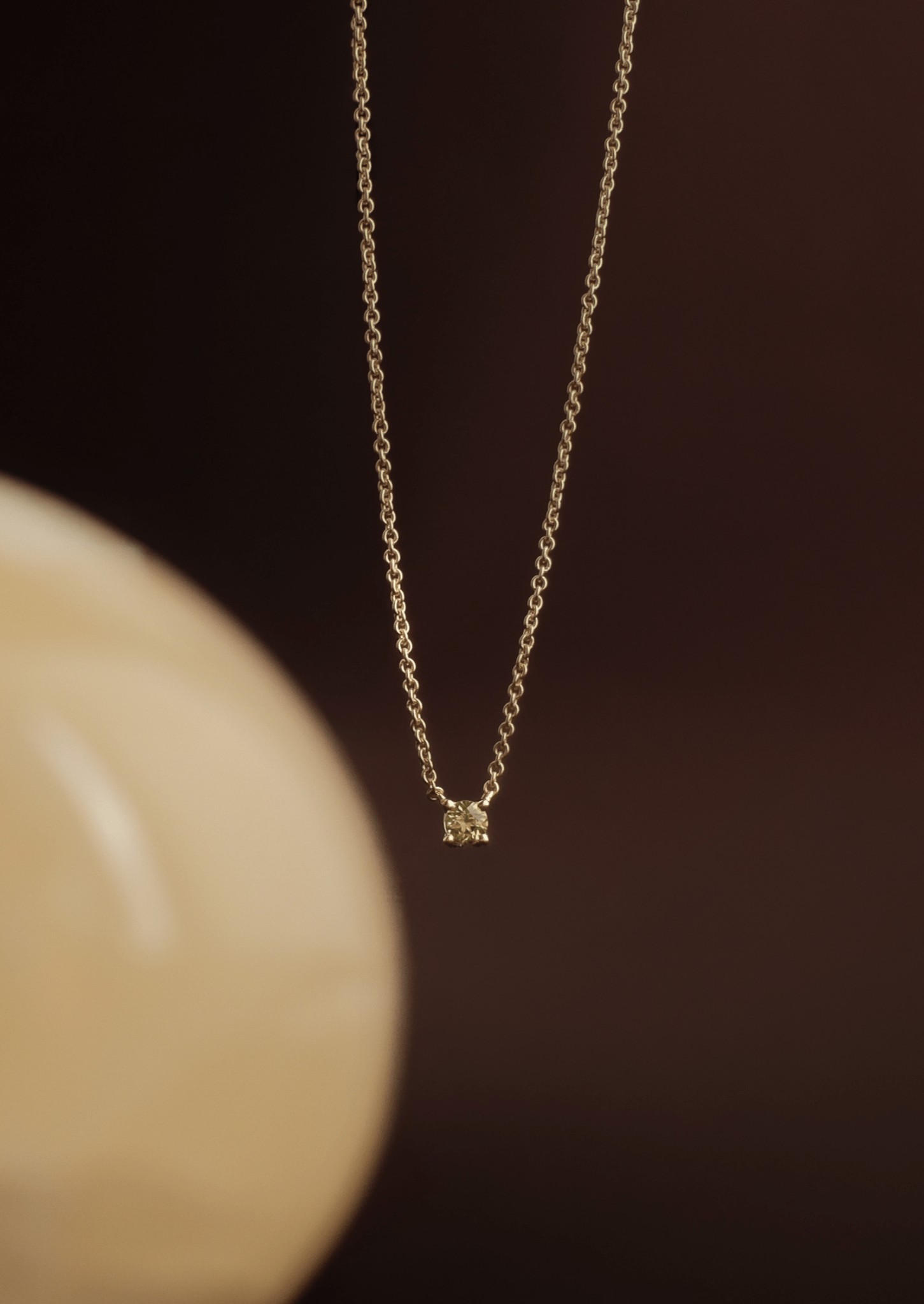 The Lennon 9ct Gold Peridot Pendant Necklace - Molten Store