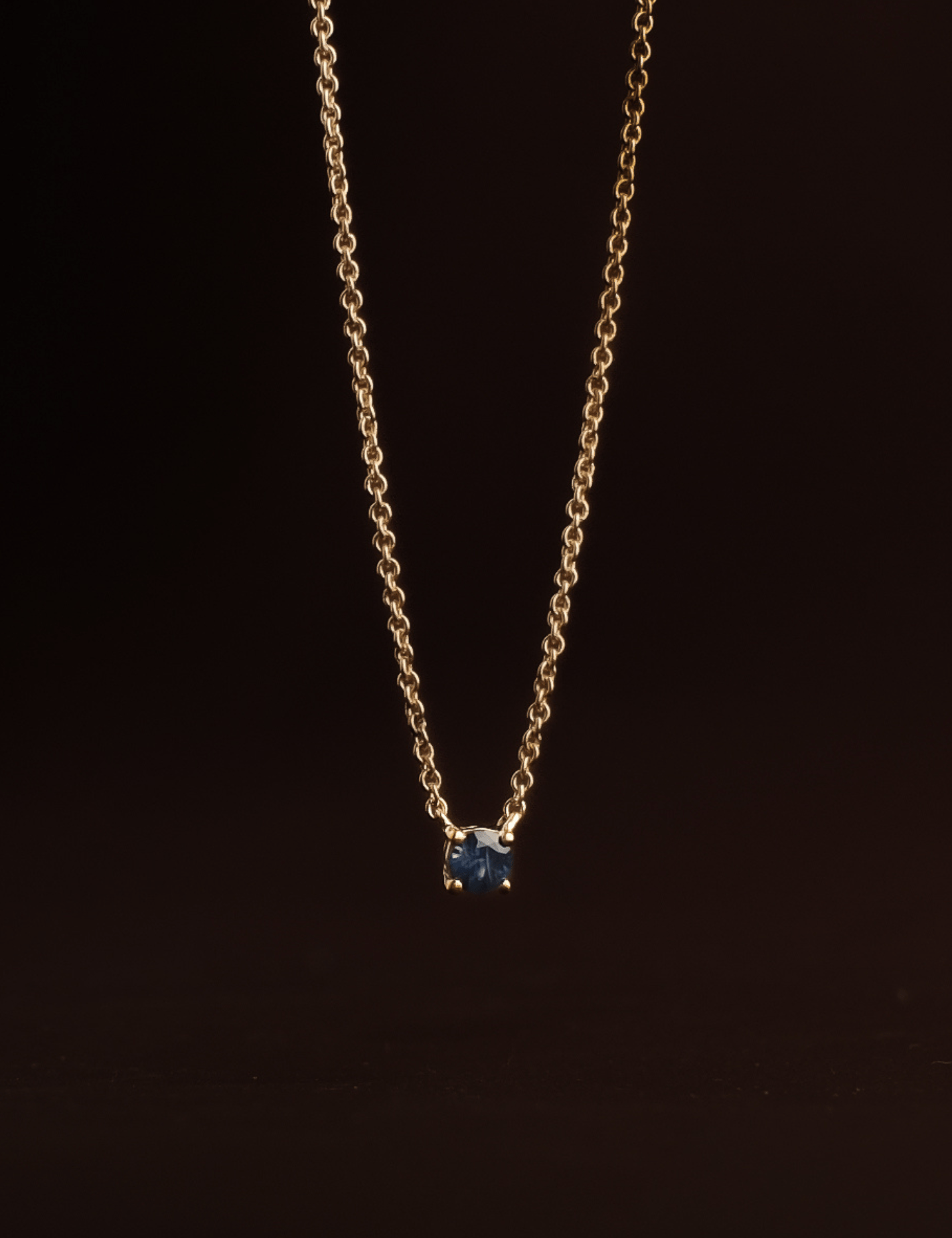 The Lennon 9ct Gold Sapphire Pendant Necklace - Molten Store