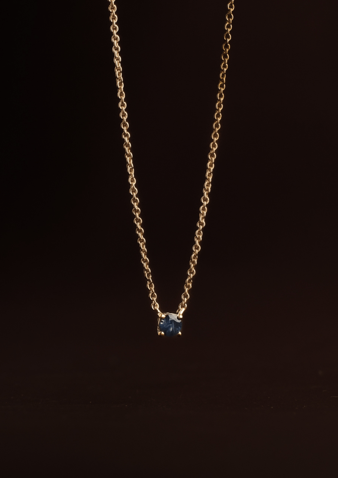 The Lennon 9ct Gold Sapphire Pendant Necklace - Molten Store