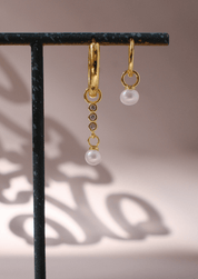 The Lumen Gold Vermeil Pearl Earring Charm - Molten Store