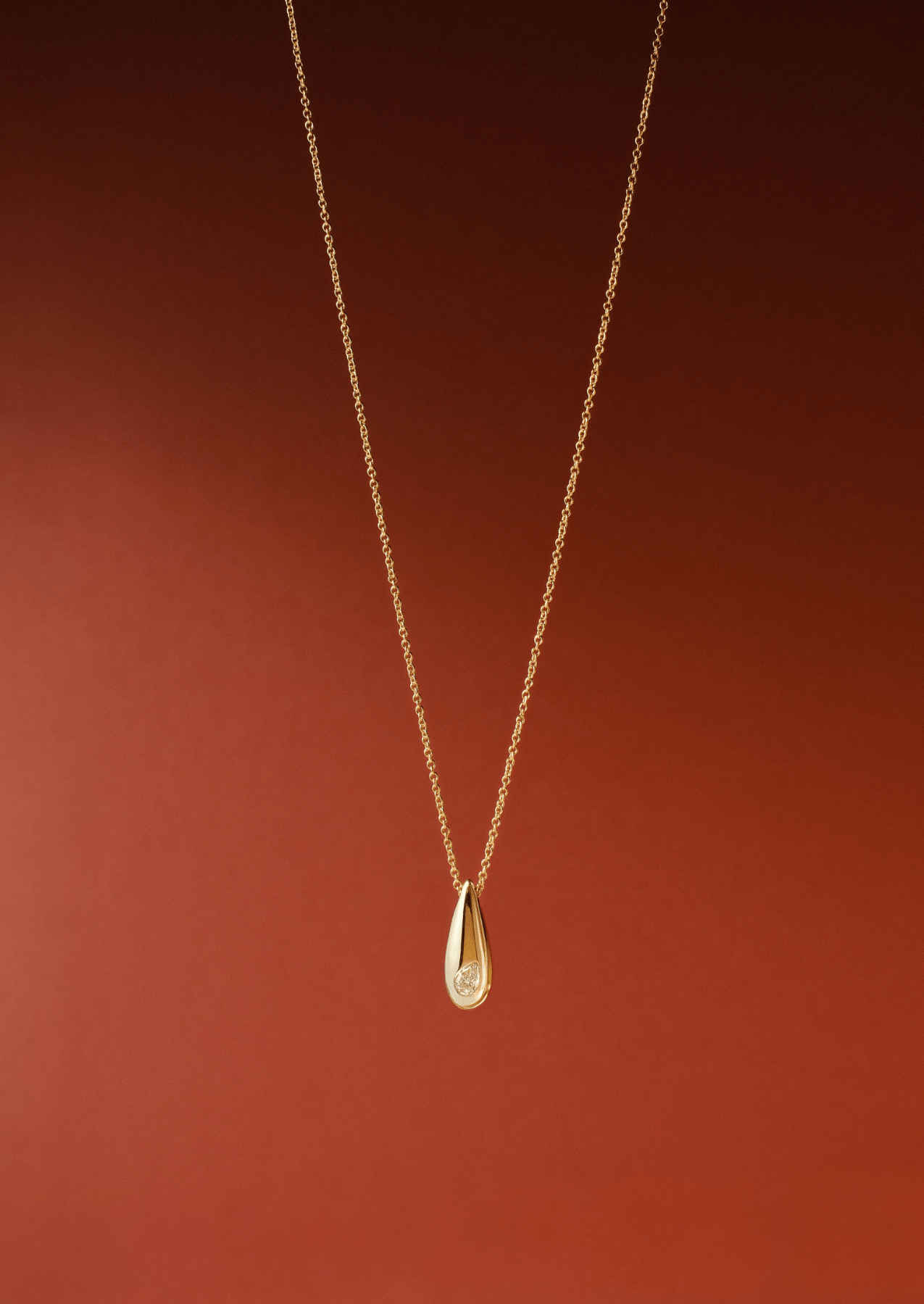 The Monae 9ct Gold Pear Diamond Necklace - Molten Store