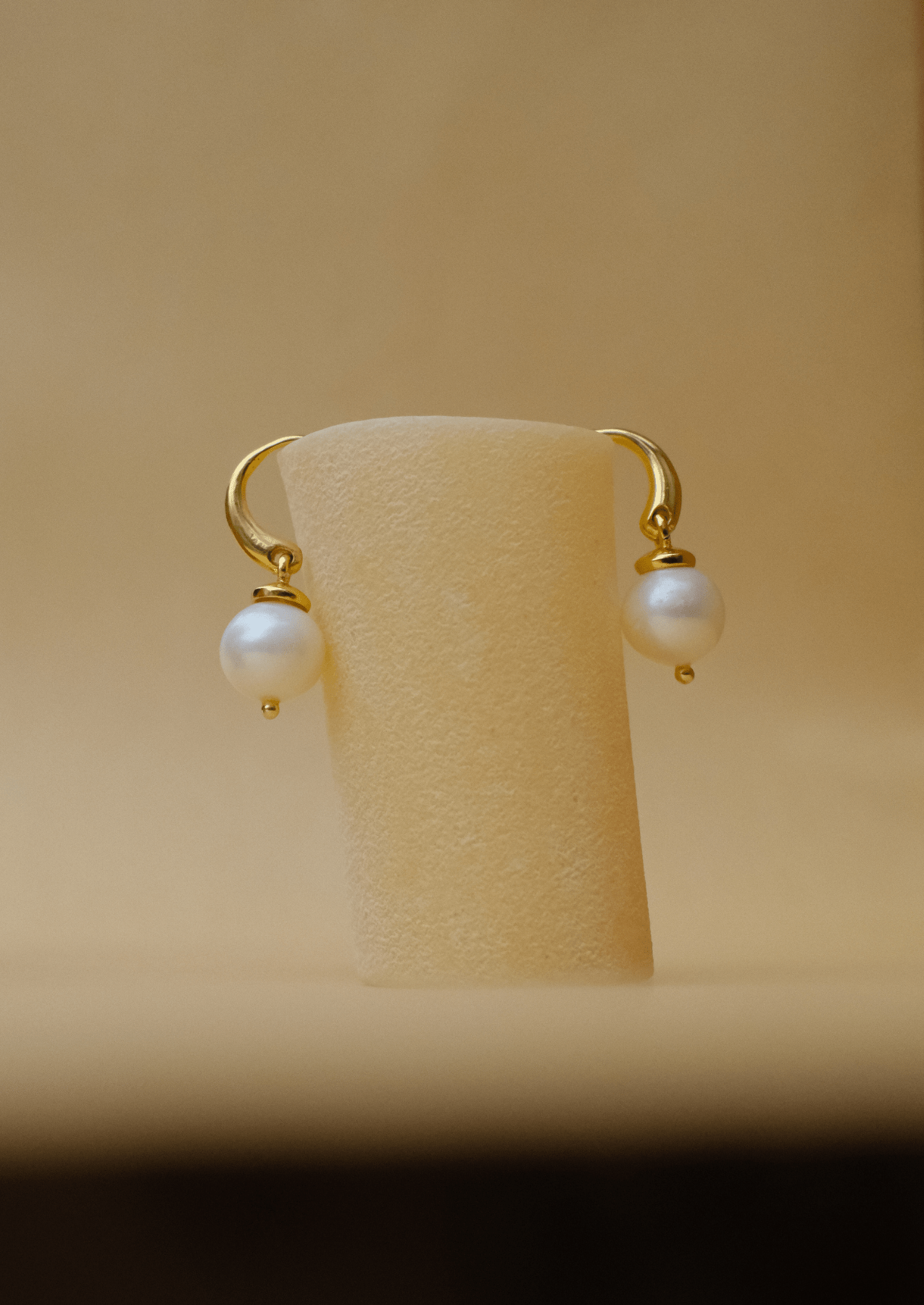 The Nerina Pearl 18ct Gold Vermeil Hook Earrings - Molten Store