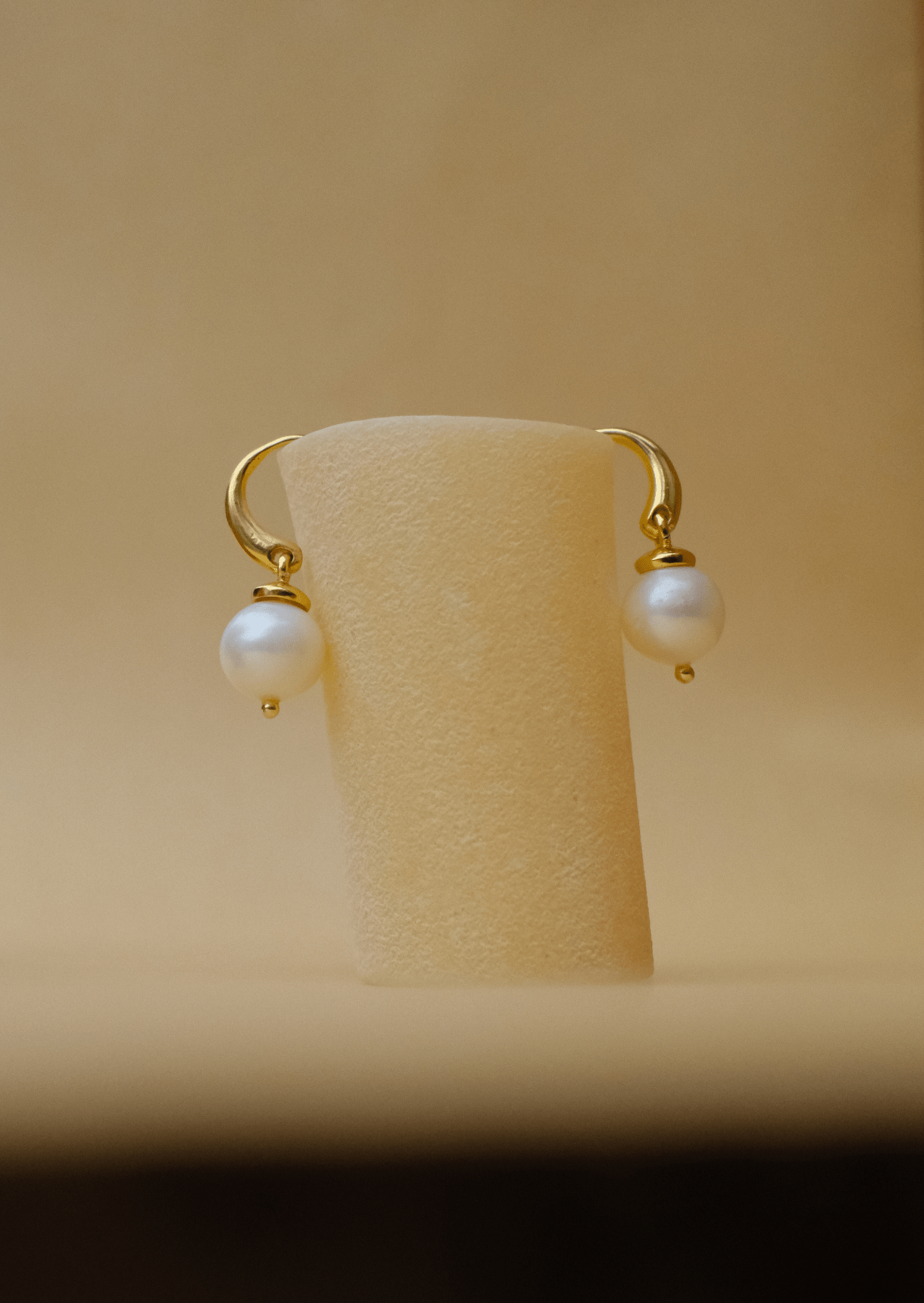 The Nerina Pearl 18ct Gold Vermeil Hook Earrings - Molten Store