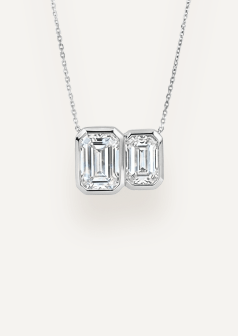 The Odette White Gold Emerald Diamond Necklace