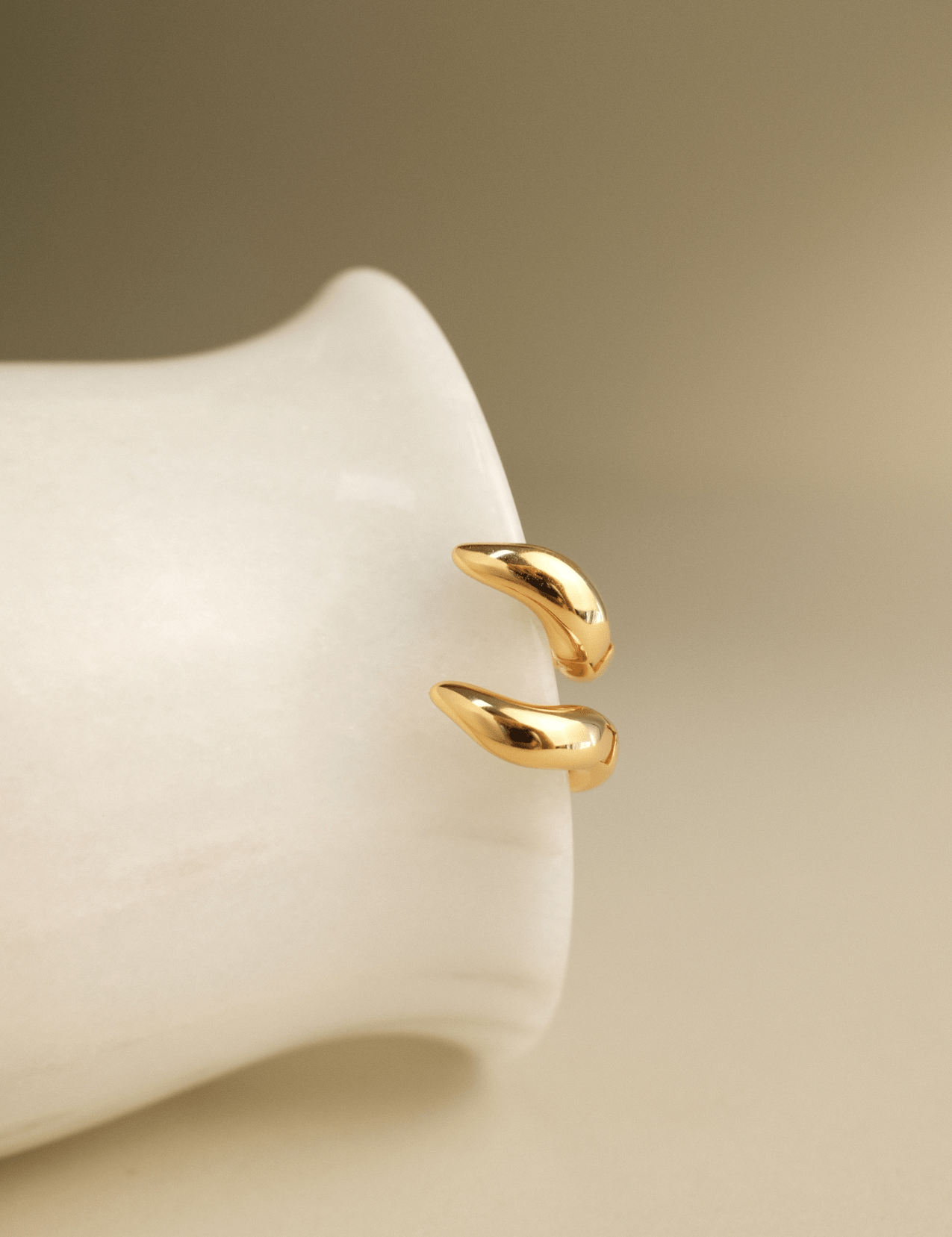 The Oris Huggies in Gold Vermeil - Molten Store