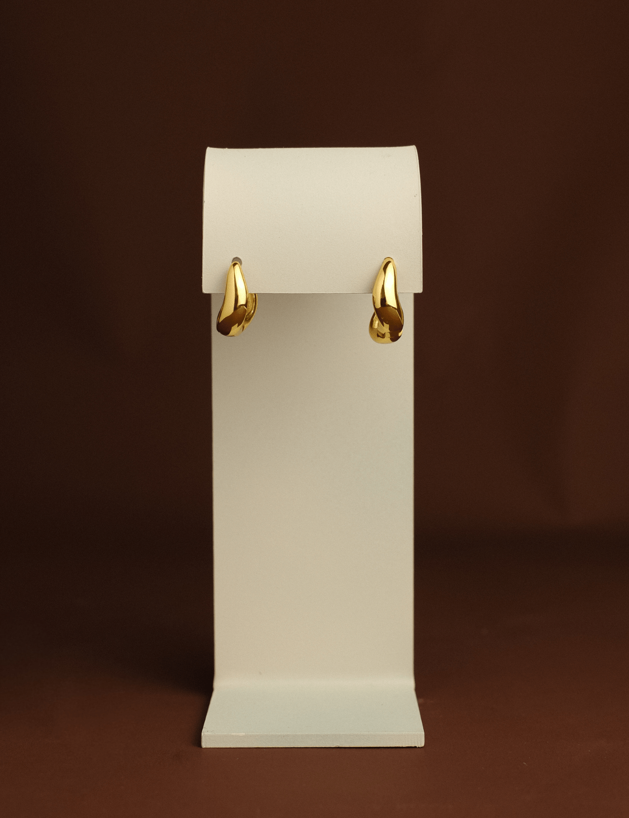 The Oris Huggies in Gold Vermeil - Molten Store