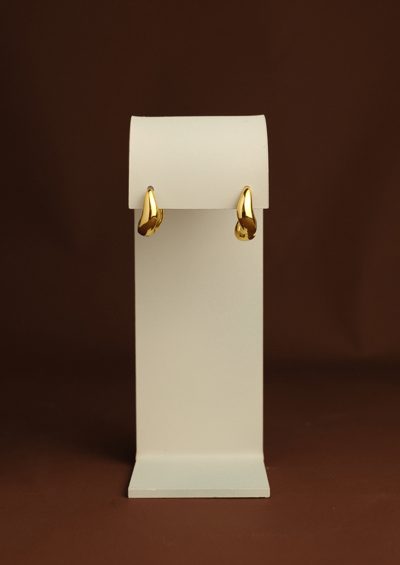 The Oris Huggies in Gold Vermeil - Molten Store