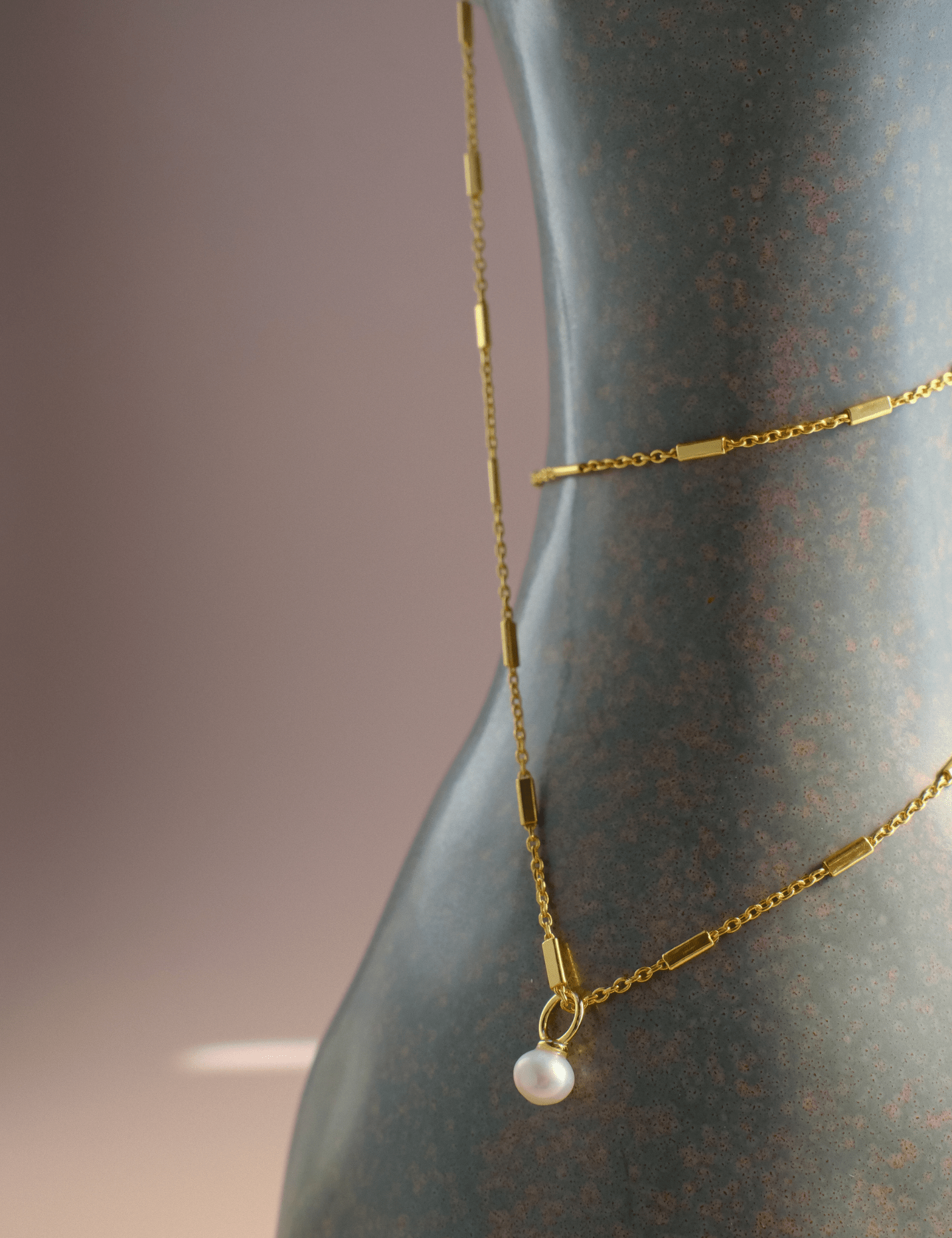 The Poise Gold Vermeil Pearl Necklace - Molten Store