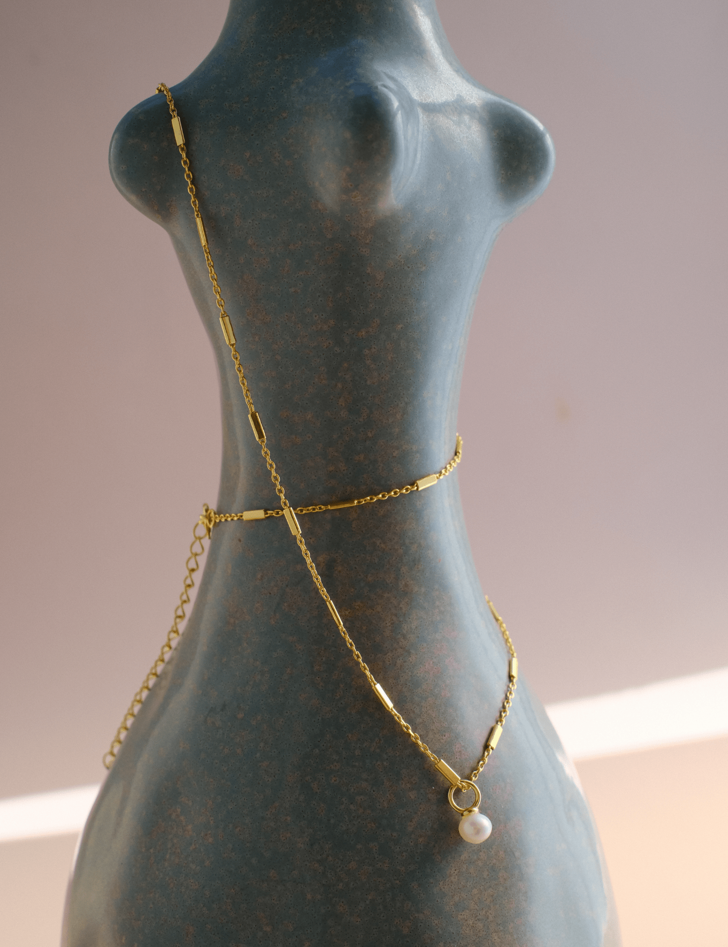 The Poise Gold Vermeil Pearl Necklace - Molten Store
