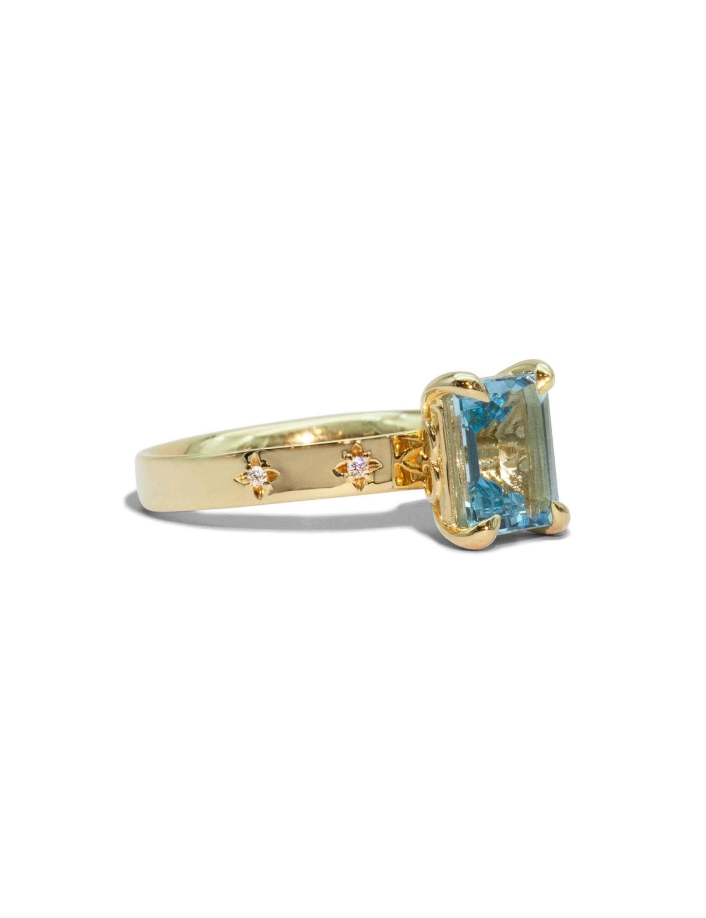 The Stella Ring with 1.43ct Aquamarine - Molten Store