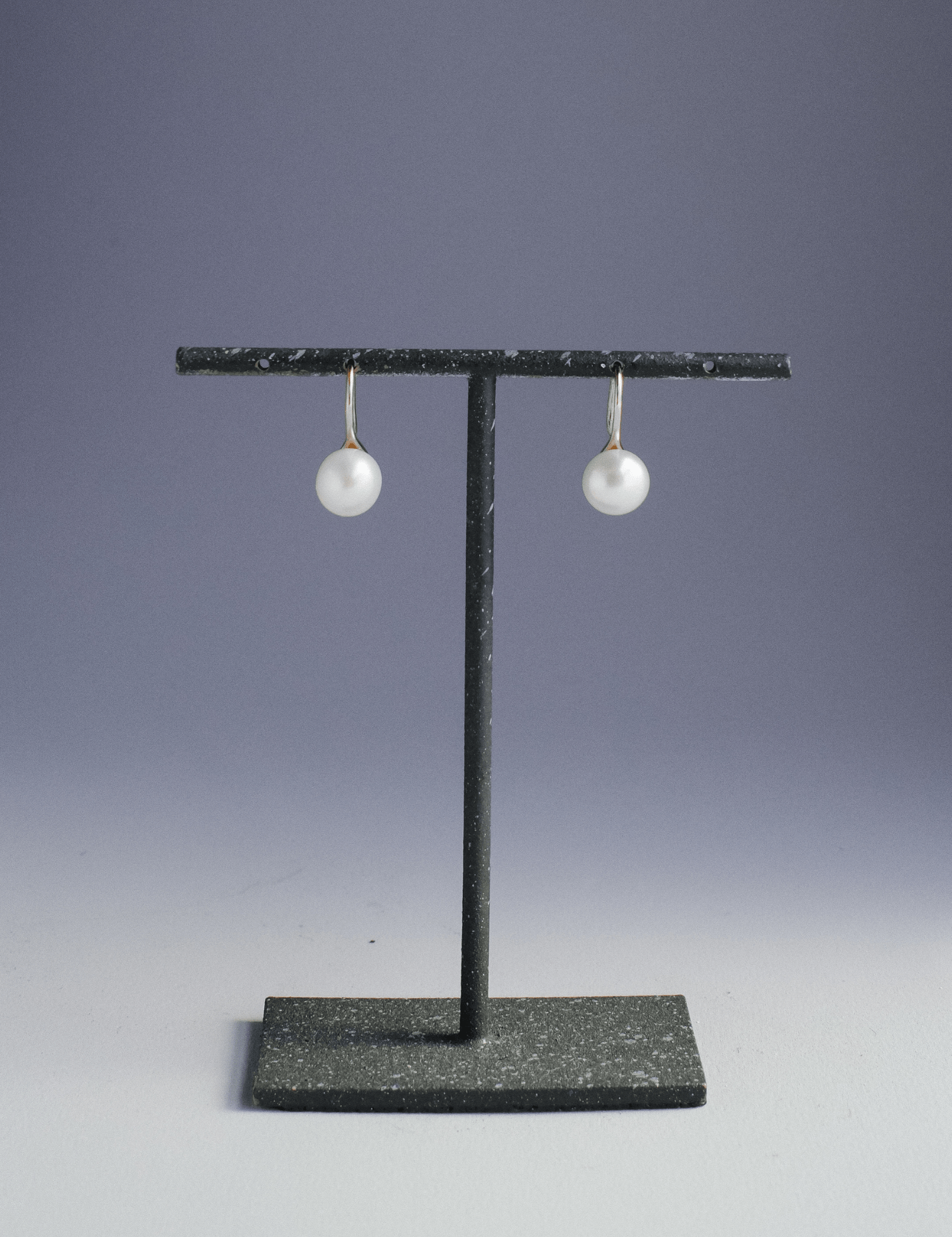 The Still Sterling Silver Pearl Earrings - Molten Store