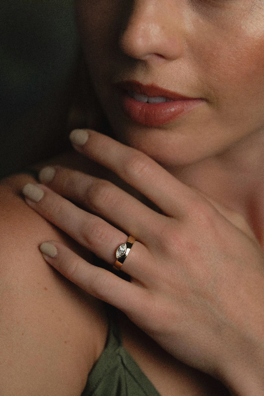The Sylvie Solitaire Ring - Molten Store