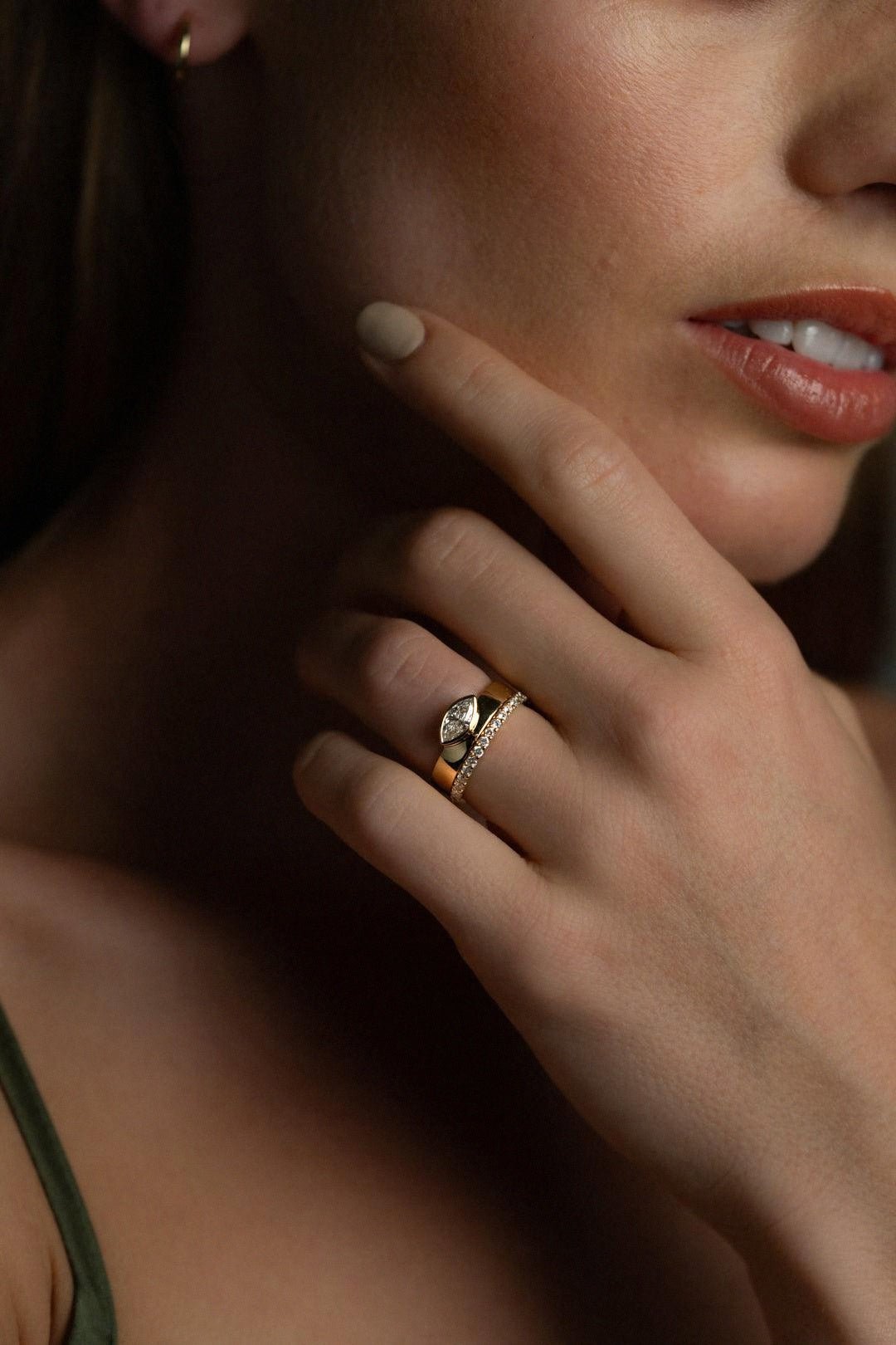 The Sylvie Solitaire Ring - Molten Store