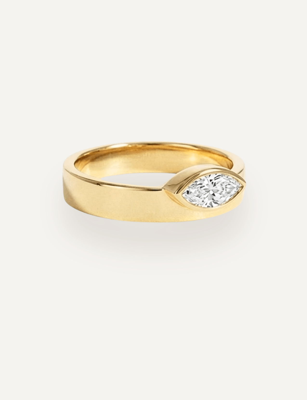 The Sylvie Solitaire Ring - Molten Store