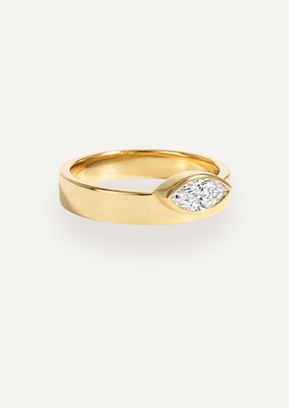 The Sylvie Solitaire Ring - Molten Store