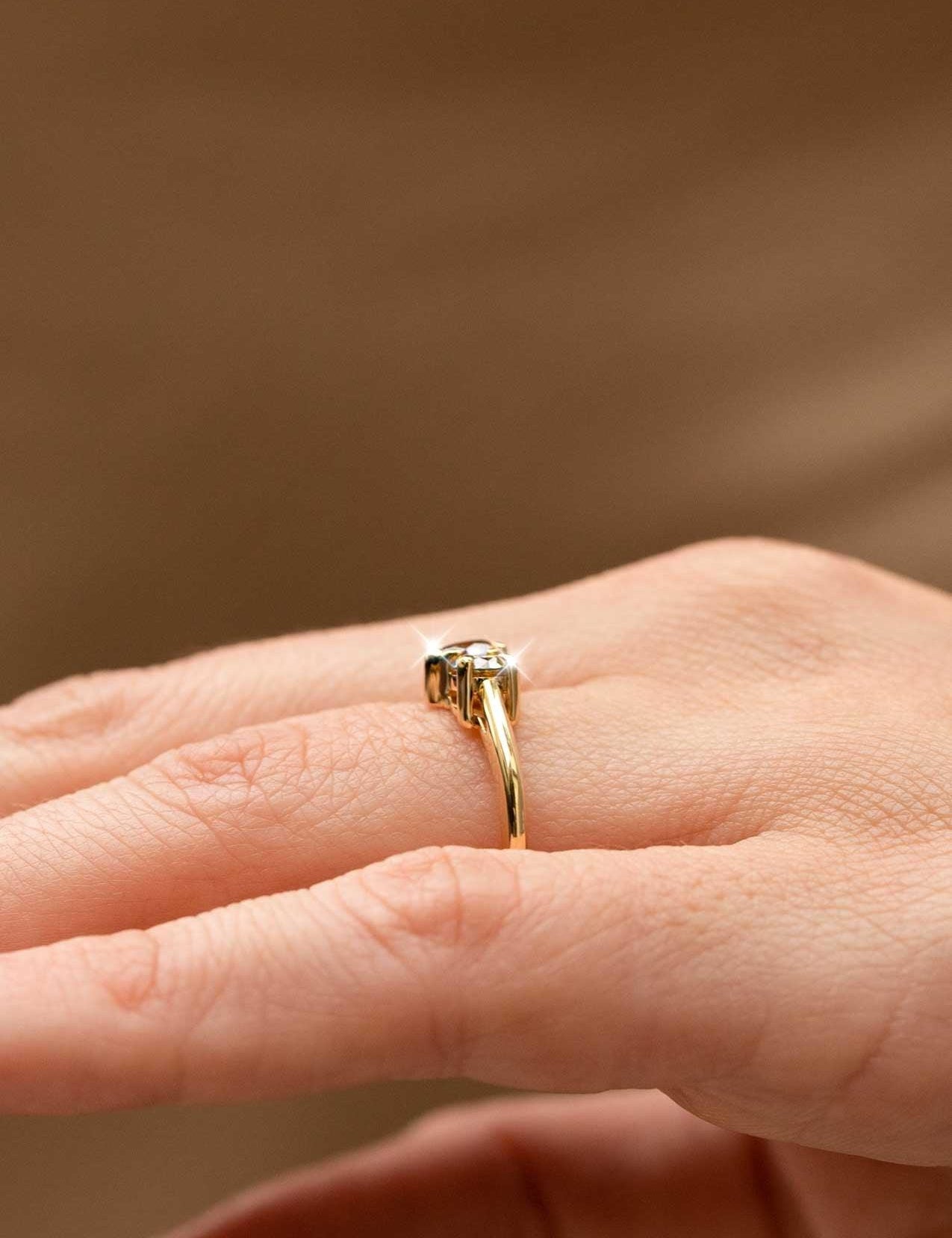 The Toi Et Moi Ring with 0.3ct Champagne and 0.37ct Cognac Diamond - Molten Store