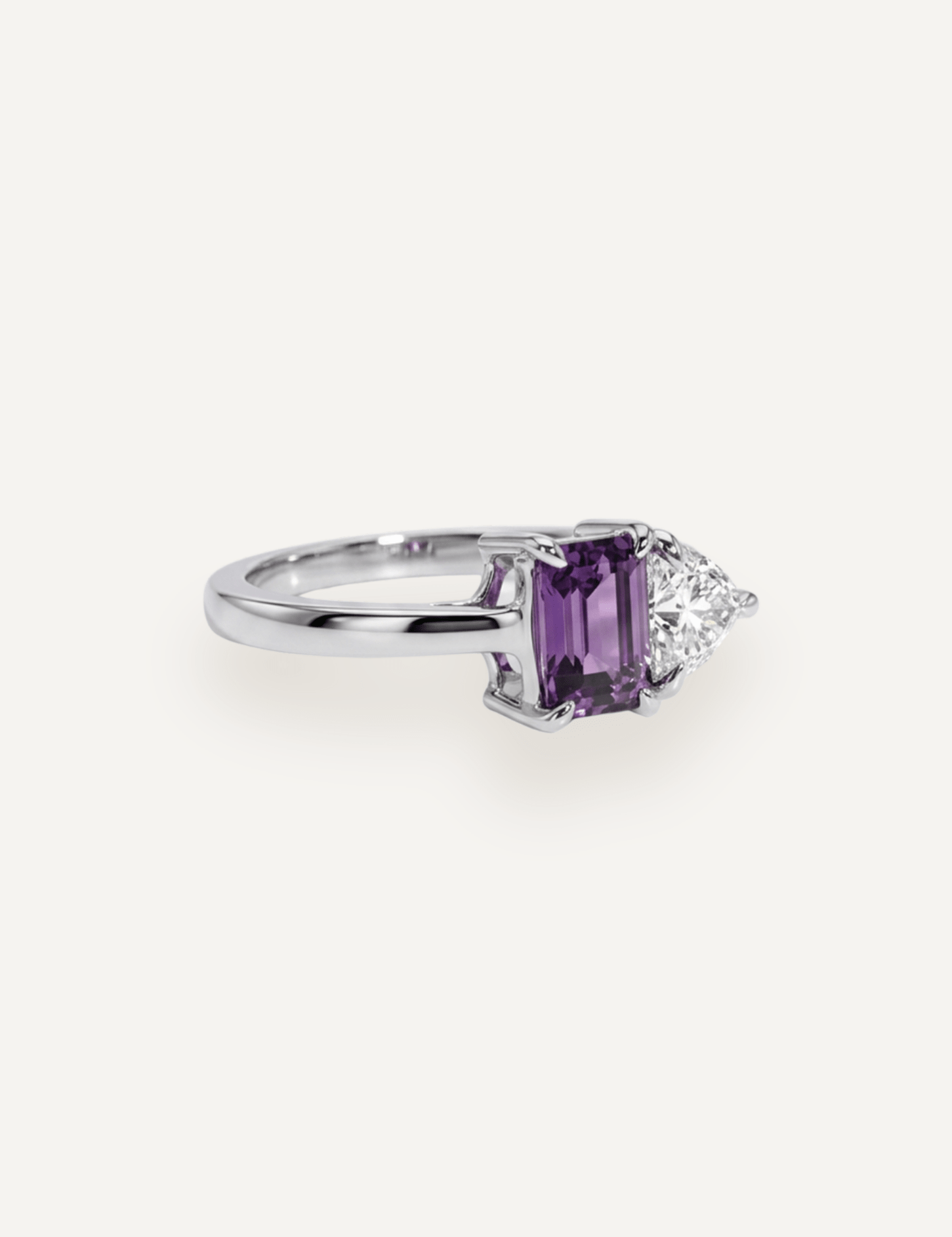 The Toi Et Moi Ring with 0.76ct Spinel & 0.45ct Trillion Diamond - Molten Store