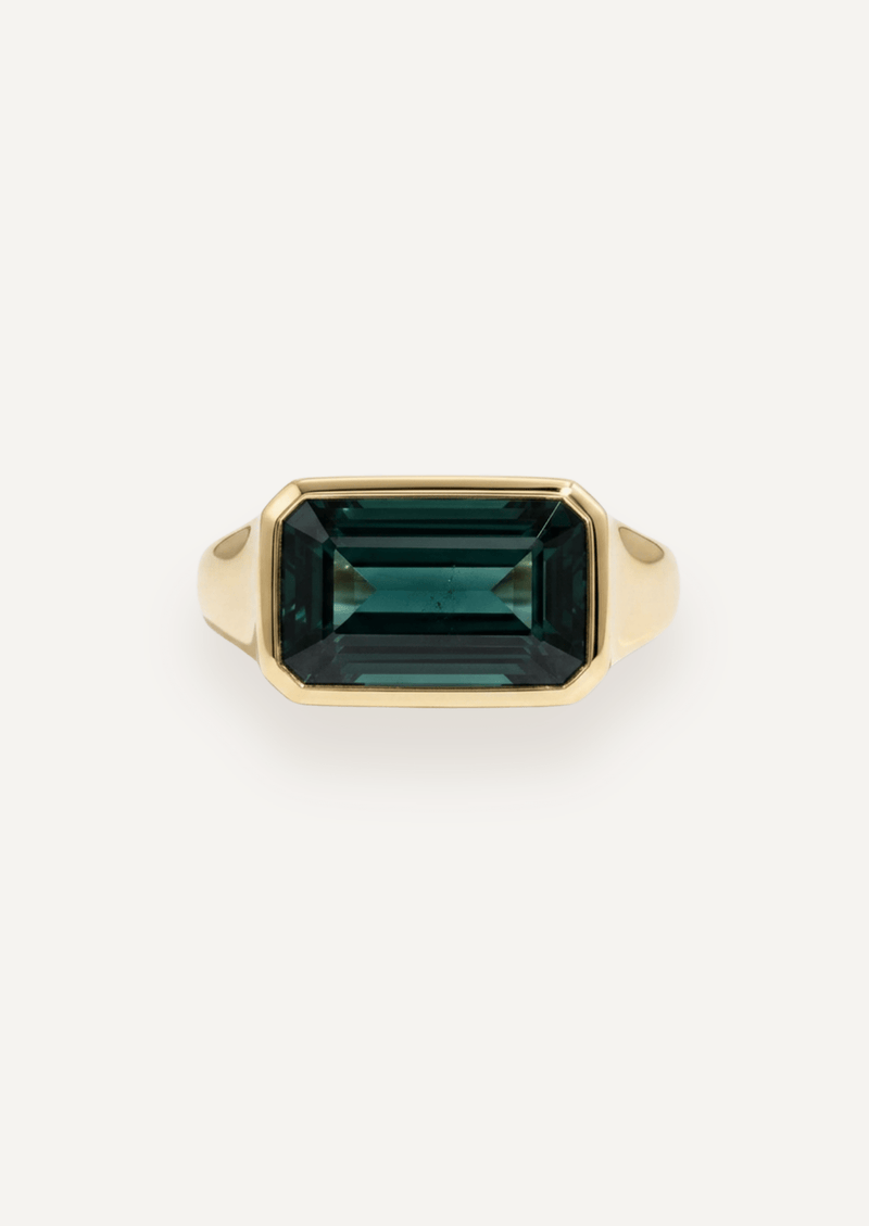 The Zara Ring with Emerald Tourmaline