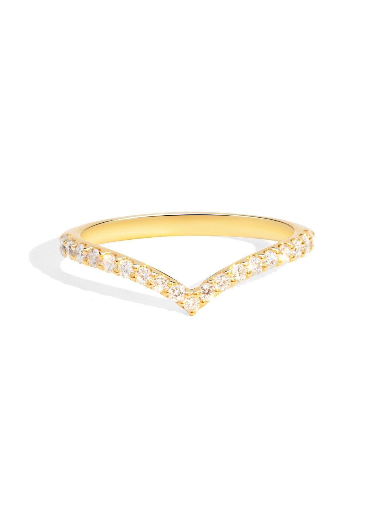 The Allude Yellow Gold Diamond Band