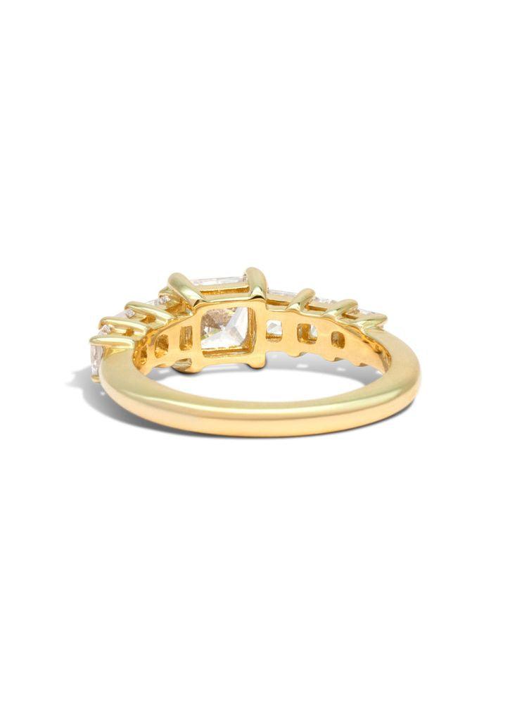 The Princess Banks Yellow Gold Cultured Diamond Ring - Molten Store